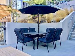 52b Preston Heights Apartment