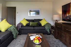 Central City Apartment with Parking & Great Views