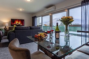 Central City Apartment with Parking & Great Views