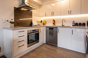 Central City Apartment with Parking & Great Views