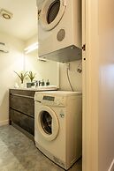 Alpine Gold With Incredible Lake Views SPA