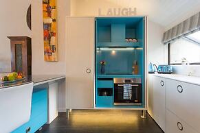 Distinctive Adjacent Two Lake View Townhouses