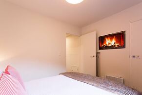 Spacious Lake View Townhouse Unbelievable SPA