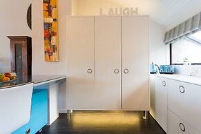 Spacious Lake View Townhouse Alpine Walk TO Town