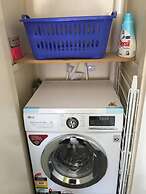 Spacious Lake View Alpine Townhouse Walk TO Town