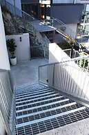 Remarkable Lake View Townhouse Queenstown Hill