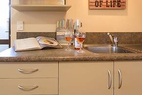 Large Distinctive AND Spacious Family Home