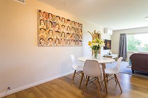 Large Distinctive AND Spacious Family Home