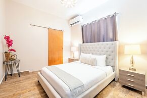 La Mona Loiza Apartments Complex