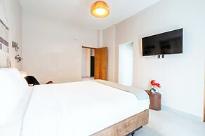 La Mona Loiza Apartments Complex