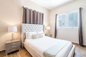 La Mona Loiza Apartments Complex