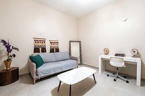 La Mona Loiza Apartments Complex