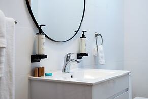 La Mona Loiza Apartments Complex