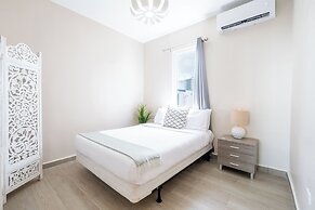 La Mona Loiza Apartments Complex