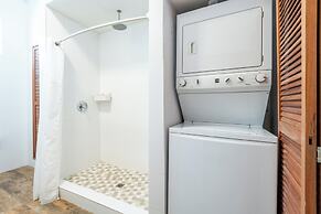 La Mona Loiza Apartments Complex