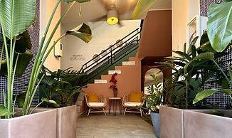 La Mona Loiza Apartments Complex