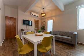 La Mona Loiza Apartments Complex