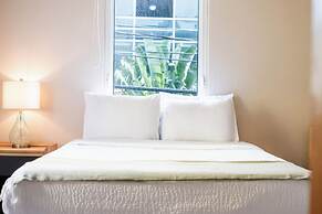 La Mona Loiza Apartments Complex