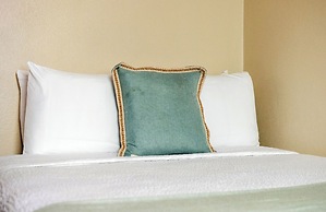 La Mona Loiza Apartments Complex