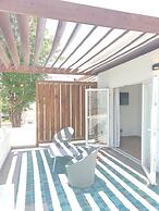 La Mona Loiza Apartments Complex