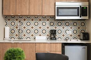 La Mona Loiza Apartments Complex