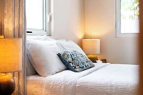 La Mona Loiza Apartments Complex