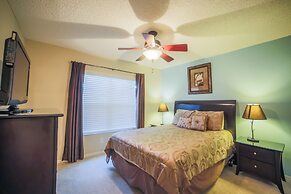 Enchanted Emerald Oasis by VillaDirect