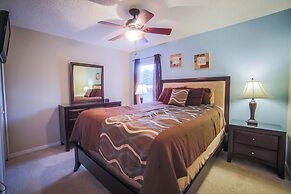 Enchanted Emerald Oasis by VillaDirect