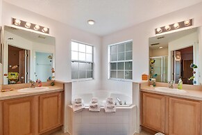 Cinderellas Other Castle by VillaDirect