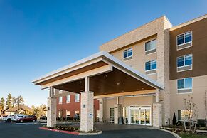 Holiday Inn Express & Suites Bend South, an IHG Hotel