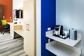 Holiday Inn Express & Suites Bend South by IHG