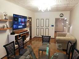 Alto Palermo Apartment - 6 Guests