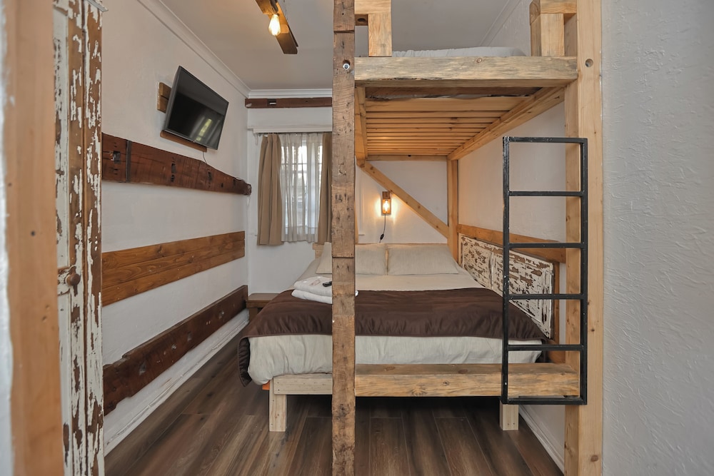 Rustika Bed & Breakfast
