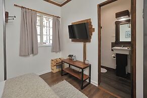 Rustika Bed & Breakfast