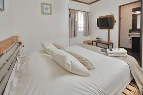 Rustika Bed & Breakfast