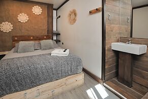 Rustika Bed & Breakfast