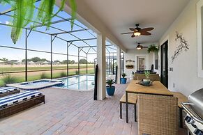 Sunset Getaway by VillaDirect