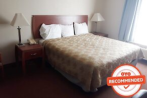 OYO Townhouse Clute Lake Jackson