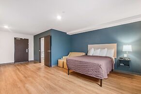 WoodSpring Suites Doral Miami Airport