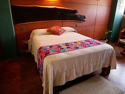 Madre Tierra Hotel & Coworking & Hostal