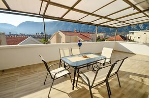 Apartments Tea Kotor