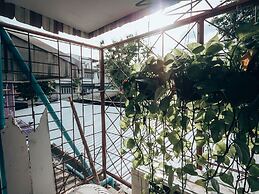 Haus Sathorn 11 Bed & Breakfast