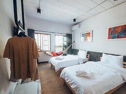 Haus Sathorn 11 Bed & Breakfast