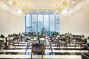 Crown Hotel Nha Trang