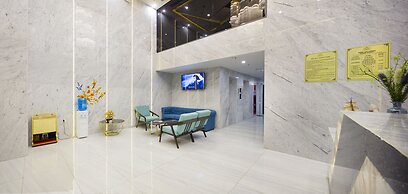 Crown Hotel Nha Trang