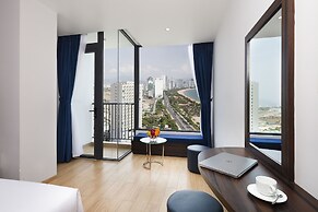 Crown Hotel Nha Trang