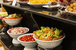 Crown Hotel Nha Trang