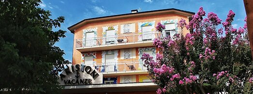 Ariston Vacanze Residence