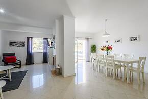 Amazing Apartment in Albufeira