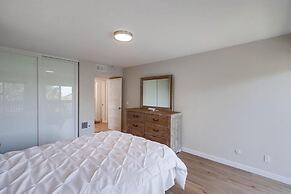 Luxury Ocean View Condo features Direct Access to Beach SBTC331 by Red